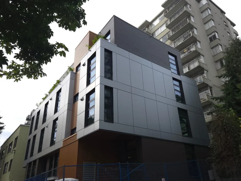 Modern Facade &mdash; Vancouver, BC